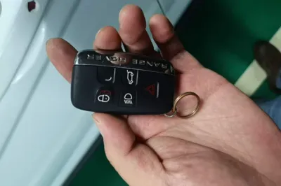 Land Rover Range Rover Evoque 2018, 51500 км, за 84410.38 CNY - фото 13