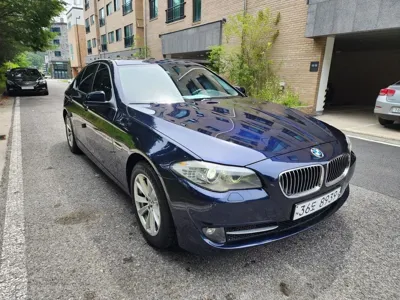 BMW 5-Series 2011, 184000 км, за 5900000 KRW