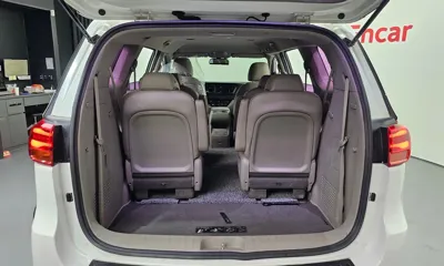 Kia Canival 2019, 151905 км, за 9500000 KRW - фото 20