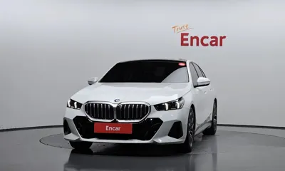 BMW 5-Series 2025, 11979 км, за 64800000 KRW - фото 3