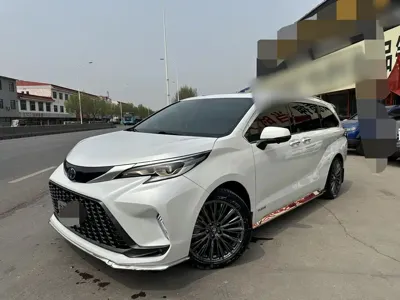 Toyota Granvia · 2024 год