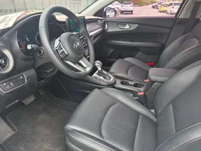 Kia K3 2019, 31614 км, за 9700000 KRW - фото 7