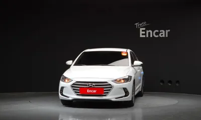 Hyundai Avante 2018, 65030 км, за 12500000 KRW