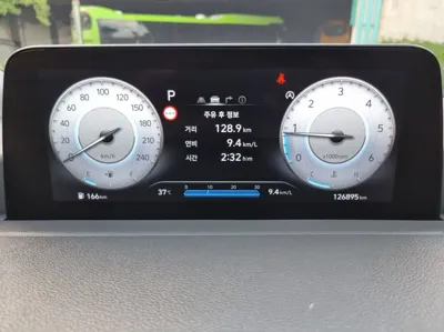 Hyundai Staria 2023, 126000 км, за 37700000 KRW - фото 12