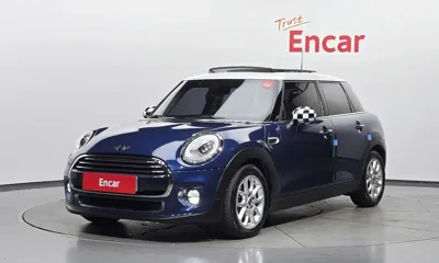 MINI Cooper · 2015 год