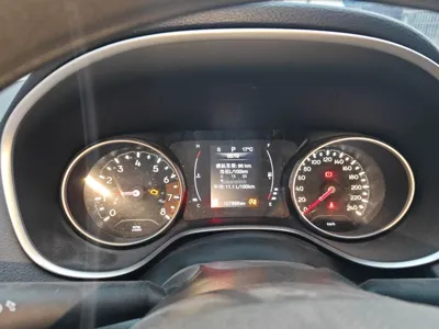 Jeep Compass 2017, 107800 км, за 33289.66 CNY - фото 12