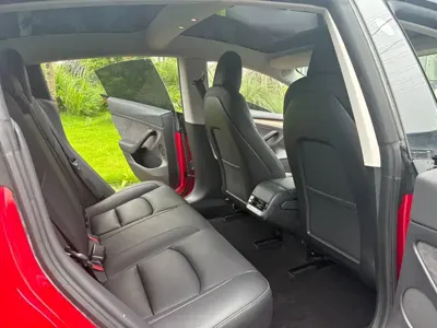 Tesla Model 3 2021, 100000 км, за 101500 CNY - фото 8