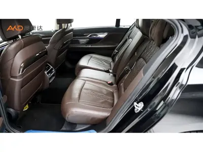 BMW 7 Series 2021, 50000 км, за 325000 CNY - фото 7