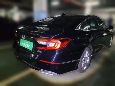 Honda Accord 2018, 73900 км, за 82606.26 CNY - фото 6