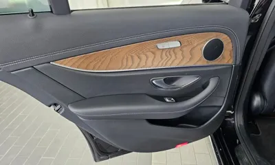 Mercedes-Benz E-Class 2022, 53366 км, за 36490000 KRW - фото 25