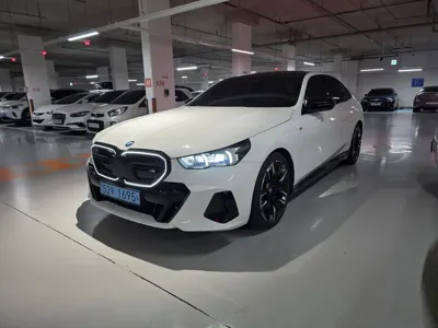 BMW i5 2024, 37000 км, за 94700000 KRW