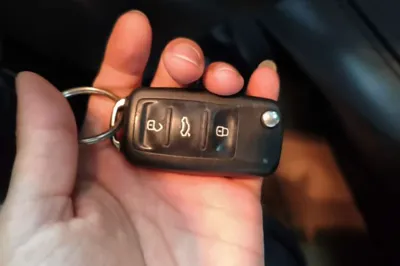 Volkswagen Tiguan 2016, 47600 км, за 82560.61 CNY - фото 23