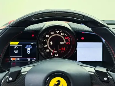 Ferrari 812 2018, 12800 км, за 3977700 CNY - фото 21