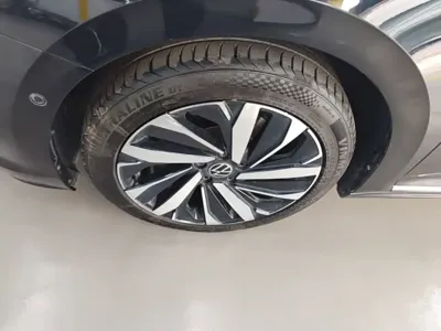 Volkswagen Passat 2023, 60800 км, за 131100 CNY - фото 23