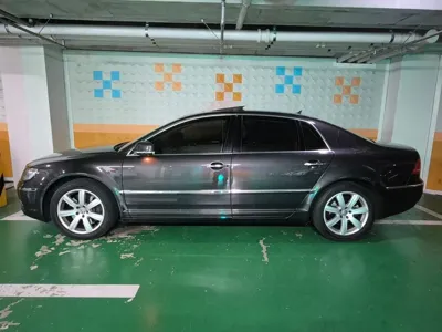 Volkswagen Phaeton · 2011 год