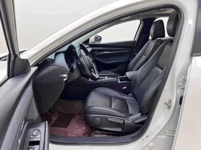 Mazda 3 Axela 2020, 72000 км, за 62000 CNY - фото 10