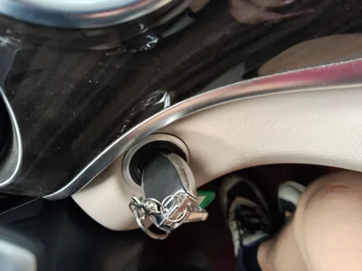 Mercedes-Benz V-Class 2017, 159000 км, за 136671.69 CNY - фото 8