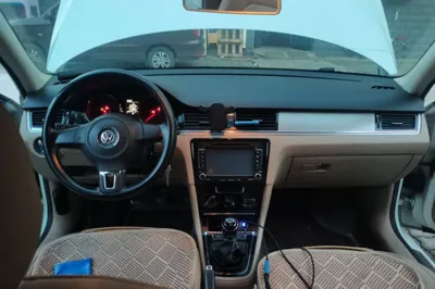 Volkswagen Bora 2014, 147800 км, за 24717.42 CNY - фото 9