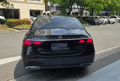 Mercedes-Benz E-Class 2025, 26000 км, за 33760000 KRW