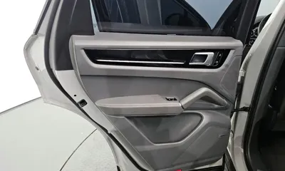 Porsche Cayenne 2020, 88604 км, за 65500000 KRW - фото 25