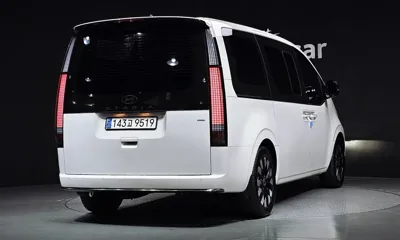Hyundai Staria 2025, 9217 км, за 53000000 KRW