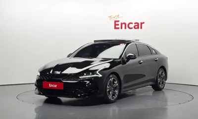 Kia K5 · 2020 год