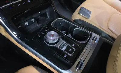 Kia Canival 2023, 53773 км, за 33000000 KRW - фото 9