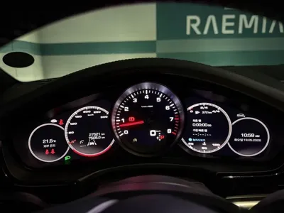 Porsche Panamera 2021, 27700 км, за 104900000 KRW - фото 6