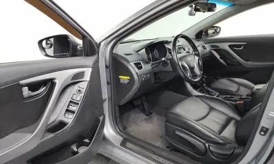 Hyundai Avante 2014, 128178 км, за 4500000 KRW - фото 10