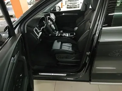 Audi Q5L 2022, 82300 км, за 162100 CNY - фото 15