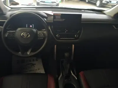 Toyota Corolla Cross 2024, 17100 км, за 91300 CNY - фото 12