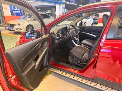 Suzuki S-Cross 2016, 108000 км, за 22799 CNY