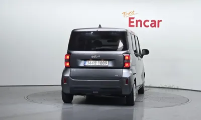 Kia Ray 2023, 70768 км, за 9000000 KRW - фото 4