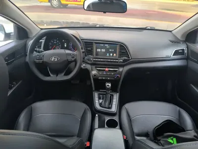 Hyundai Elantra 2019, 104500 км, за 41100 CNY - фото 7
