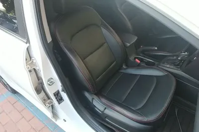 Hyundai Elantra (6th Generation 2018, 55000 км, за 47436.23 CNY
