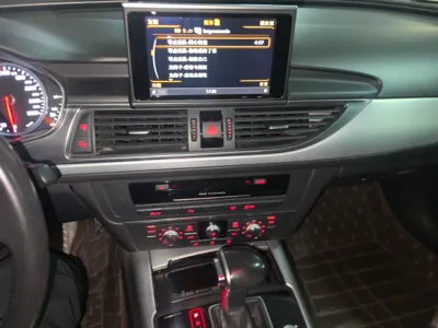 Audi A6L 2014, 165100 км, за 87607.45 CNY - фото 14