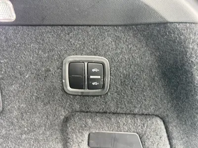 Porsche Cayenne 2021, 85000 км, за 418000 CNY - фото 25