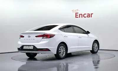 Hyundai Avante 2020, 179814 км, за 9900000 KRW