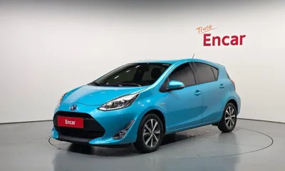 Toyota Prius · 2019 год