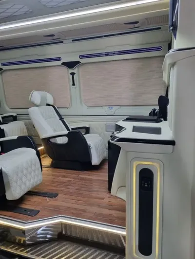 Mercedes-Benz Sprinter 2016, 59966 км, за 56000000 KRW - фото 13