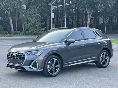Audi Q3 · 2022 год
