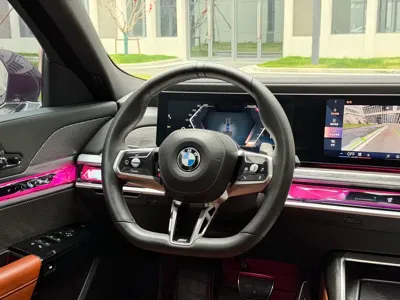 BMW 7 Series 2024, 39000 км, за 569800 CNY - фото 8