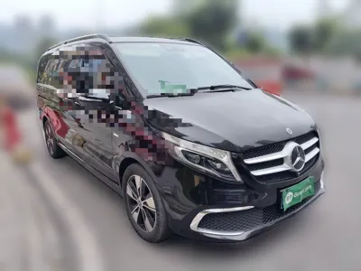 Mercedes-Benz V-Class 2021, 103800 км, за 218411.51 CNY