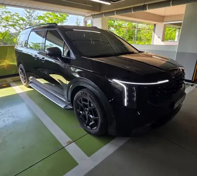 Kia Canival 2025, 6010 км, за 51000000 KRW