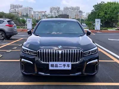BMW 7 Series 2022, 95000 км, за 286900 CNY