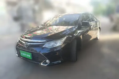 Toyota Camry · 2016 год