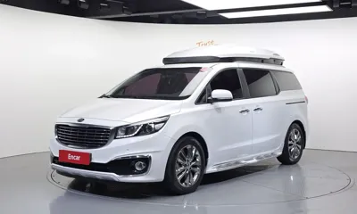 Kia Canival · 2016 год