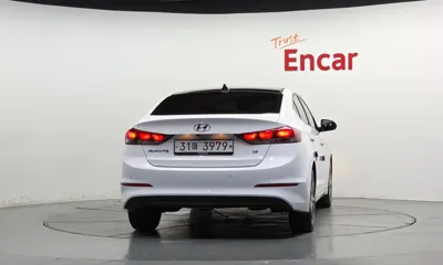 Hyundai Avante 2018, 73538 км, за 11000000 KRW