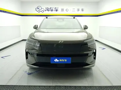 ONVO 乐道L90 2025, 7000 км, за 235799 CNY