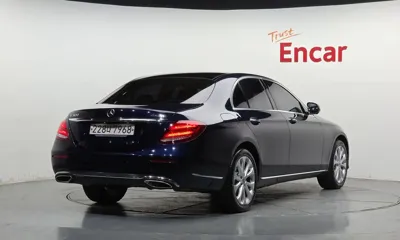 Mercedes-Benz E-Class 2019, 127891 км, за 19300000 KRW